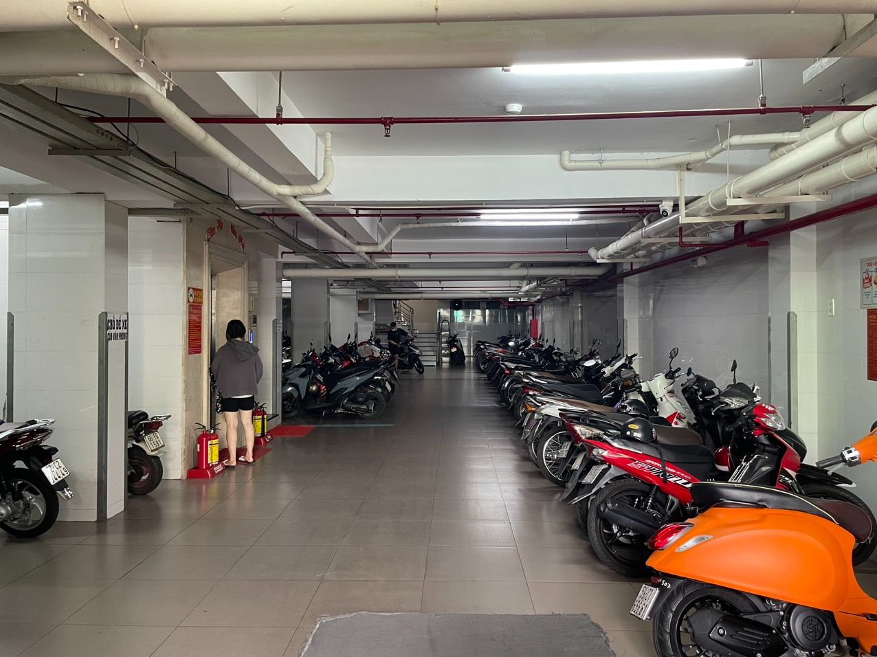 Bán Căn Hộ Dịch Vụ Đường 53 Phường Tân Quy Q7